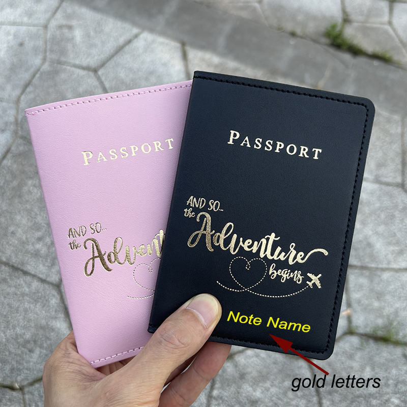 Travel.Accessories News - Passhüllen mit individuellen Namen, Reisepasshüllen, Reisebrieftasche,